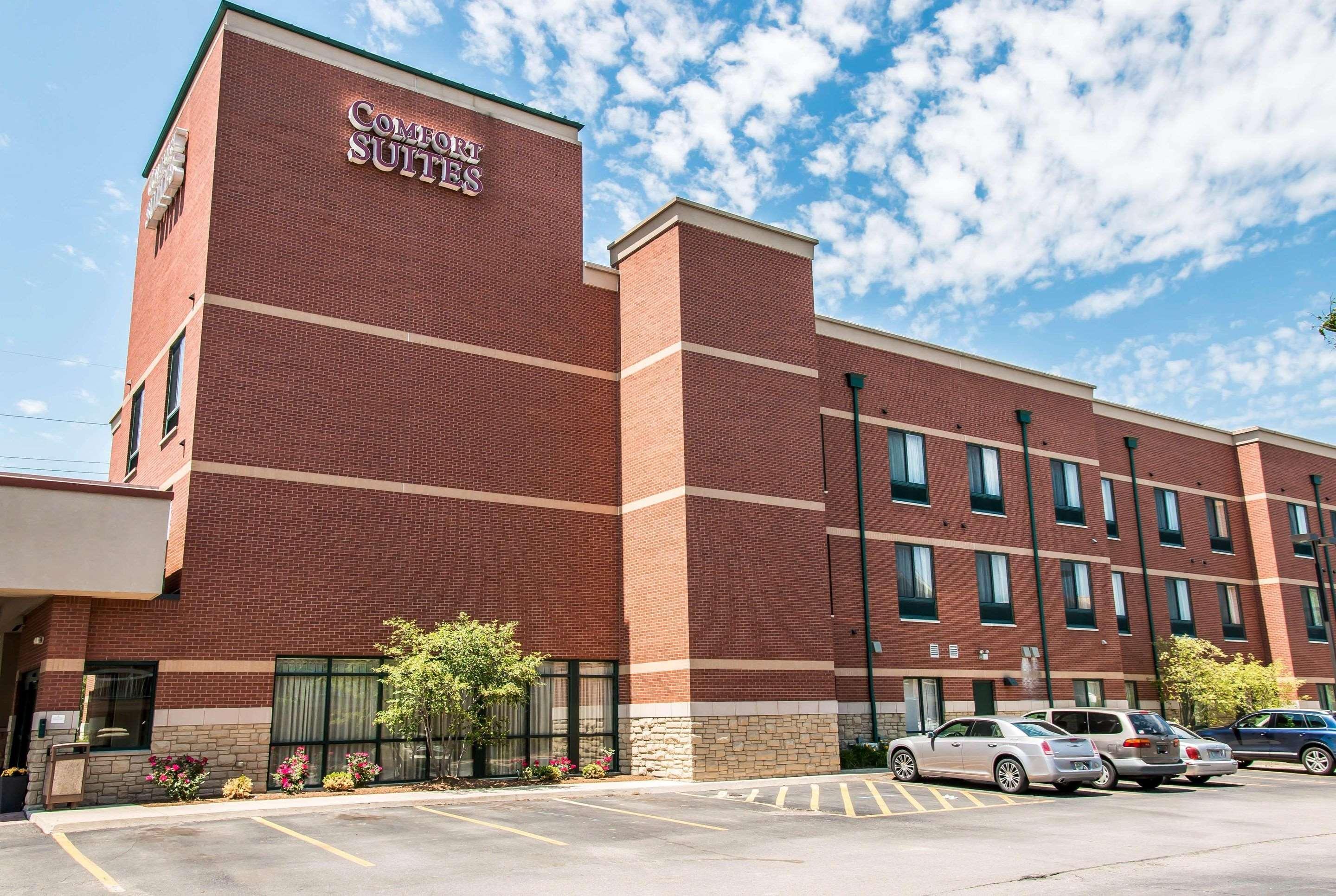 Comfort Suites Canton - Detroit Εξωτερικό φωτογραφία