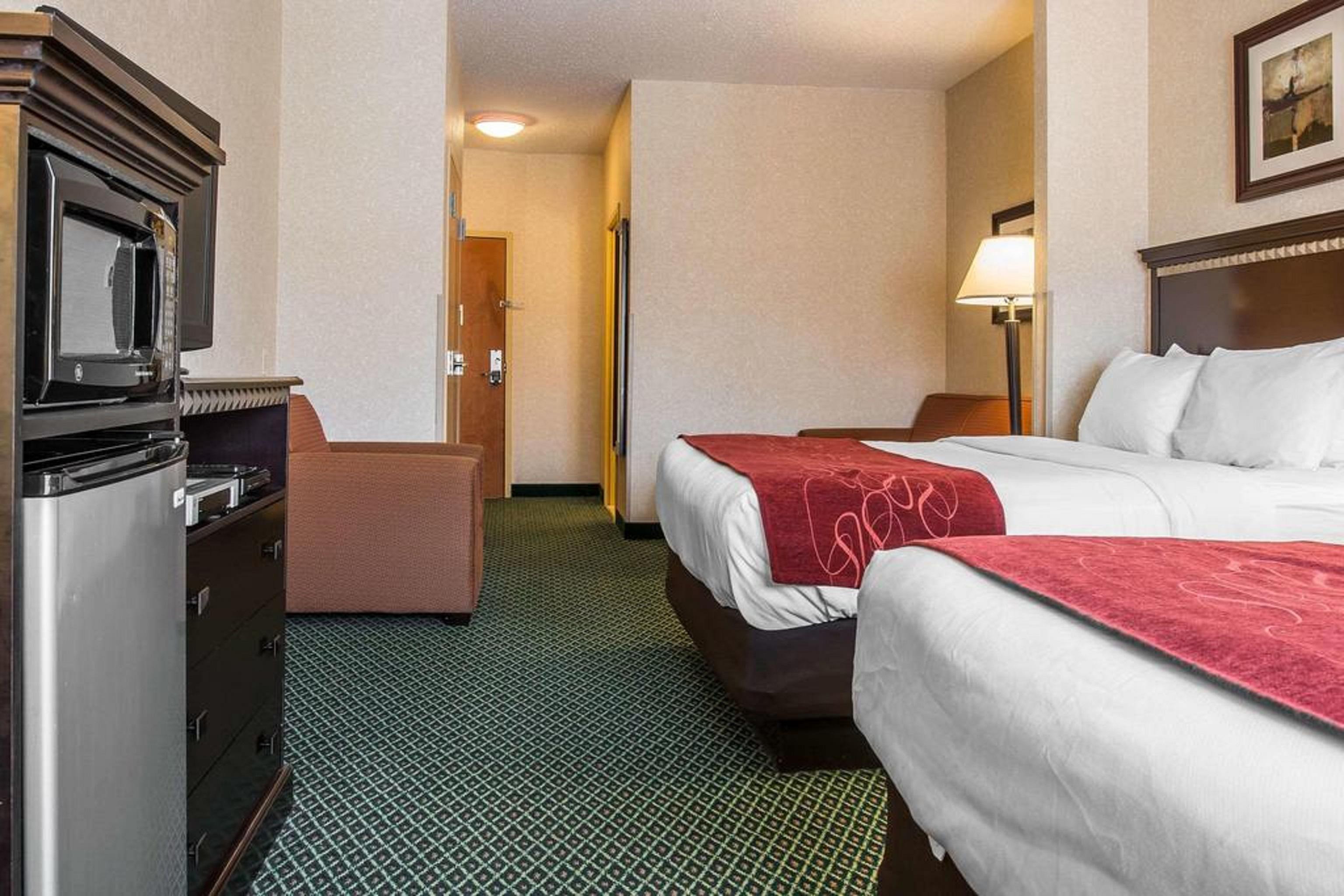 Comfort Suites Canton - Detroit Εξωτερικό φωτογραφία