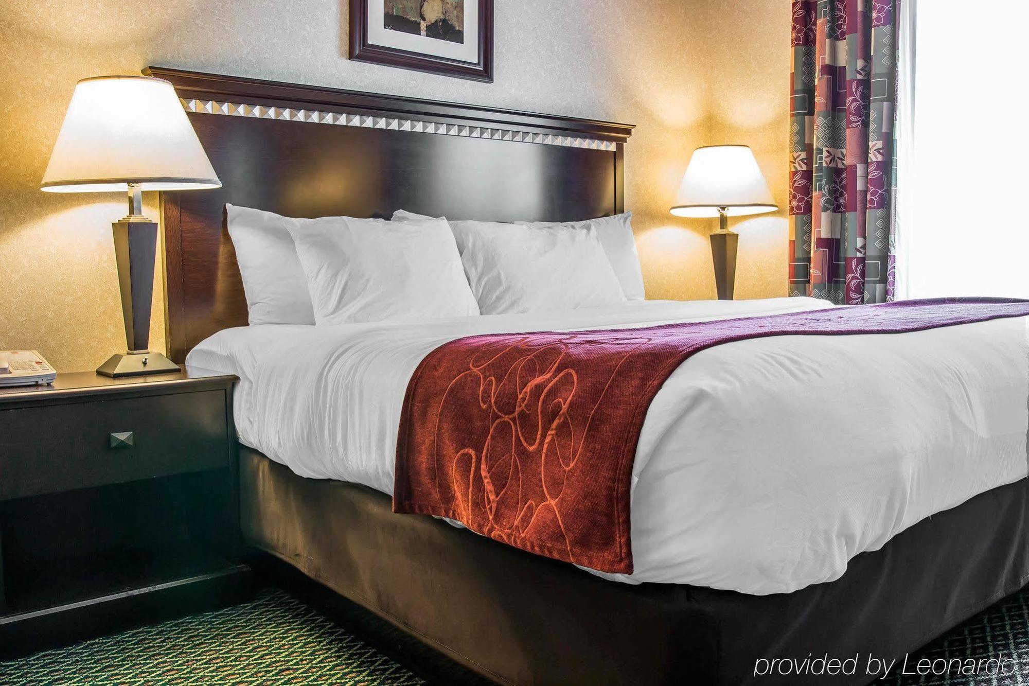 Comfort Suites Canton - Detroit Εξωτερικό φωτογραφία