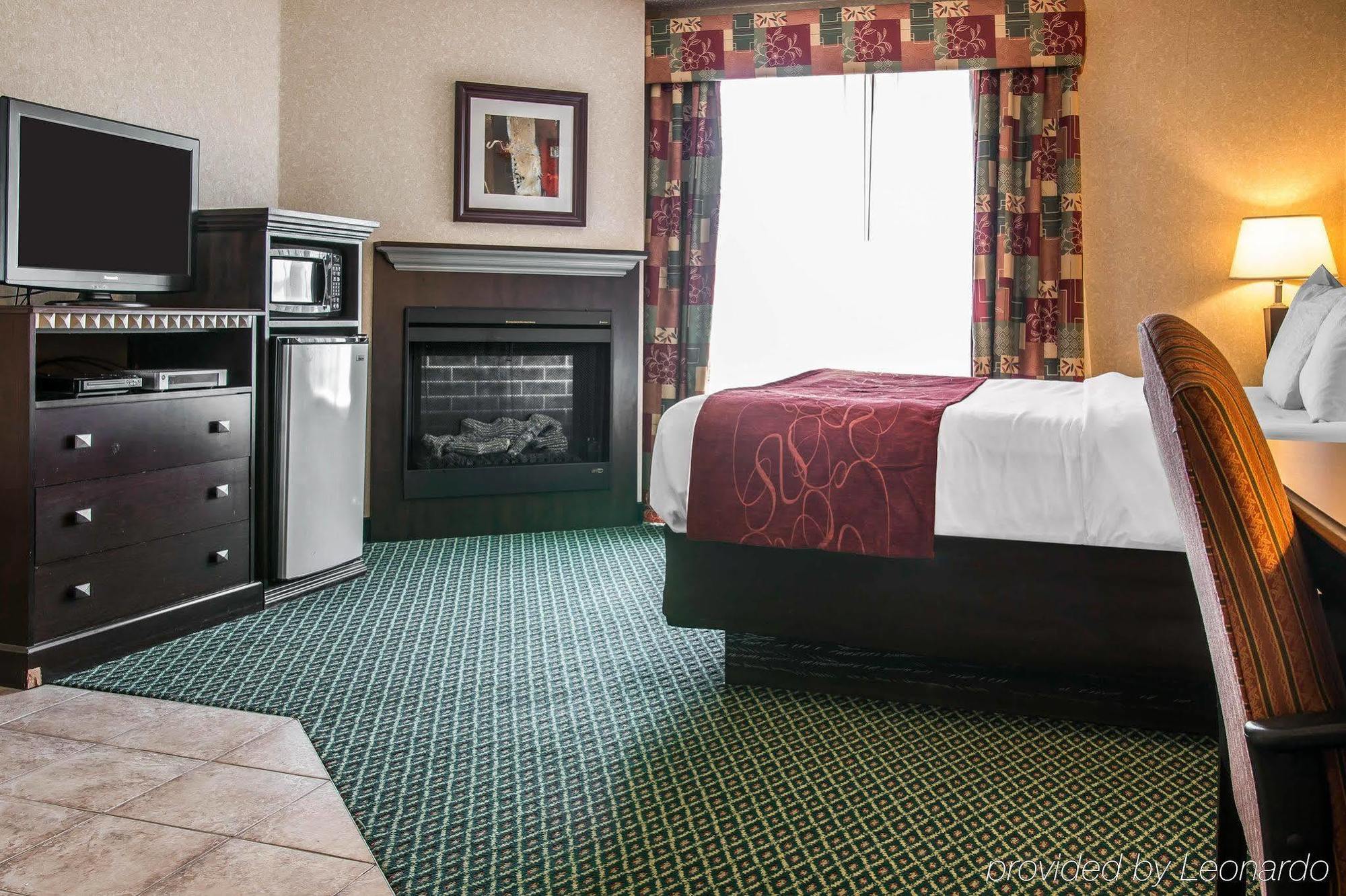 Comfort Suites Canton - Detroit Εξωτερικό φωτογραφία